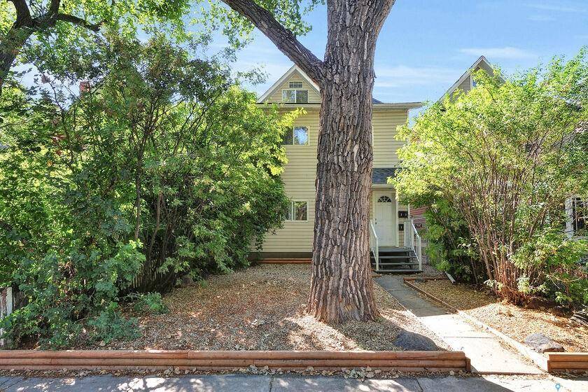 Regina, SK S4P 1W8,2258 Osler STREET