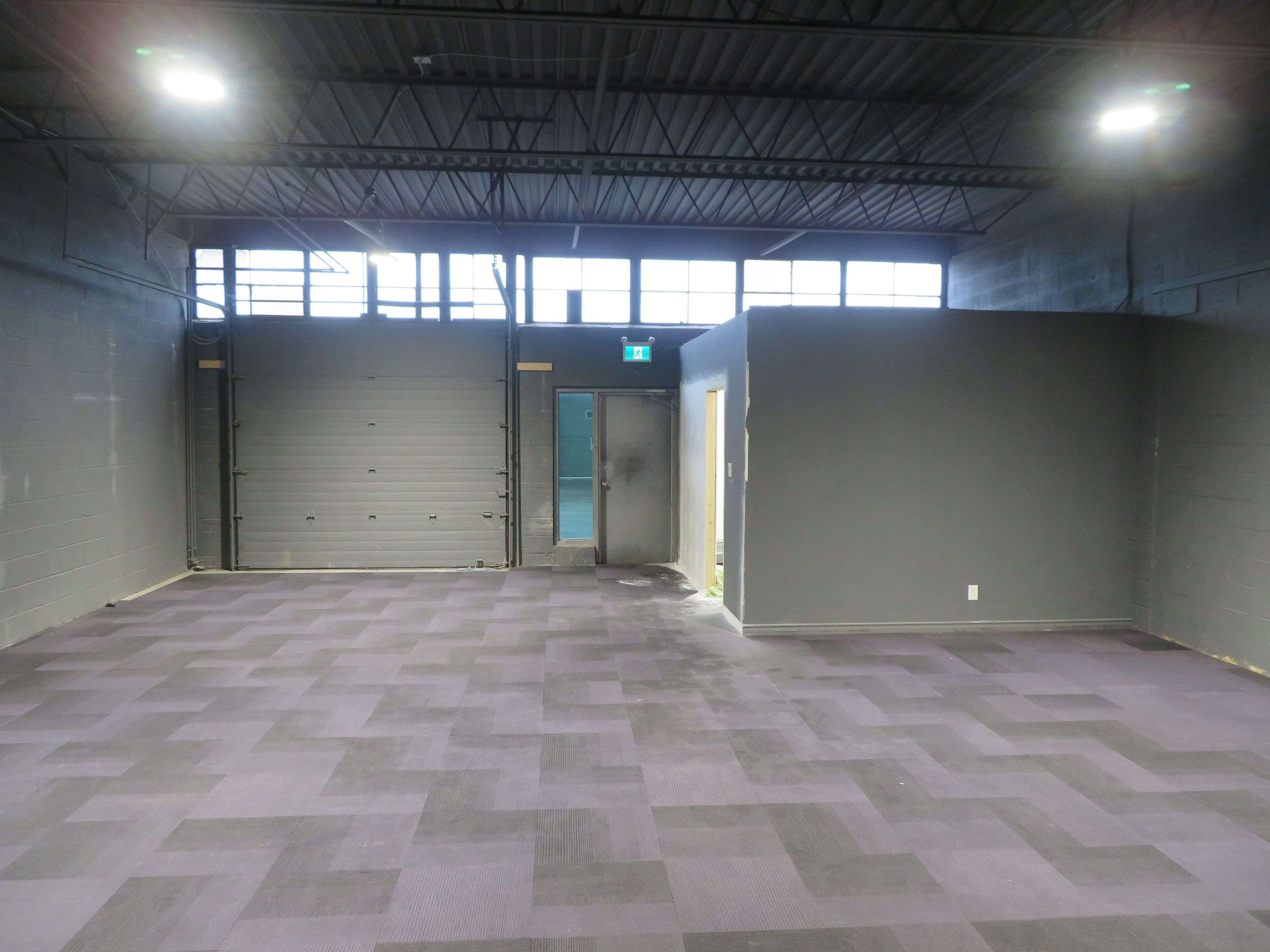 Toronto W05, ON M9L 1N4,104 Kenhar DR #13