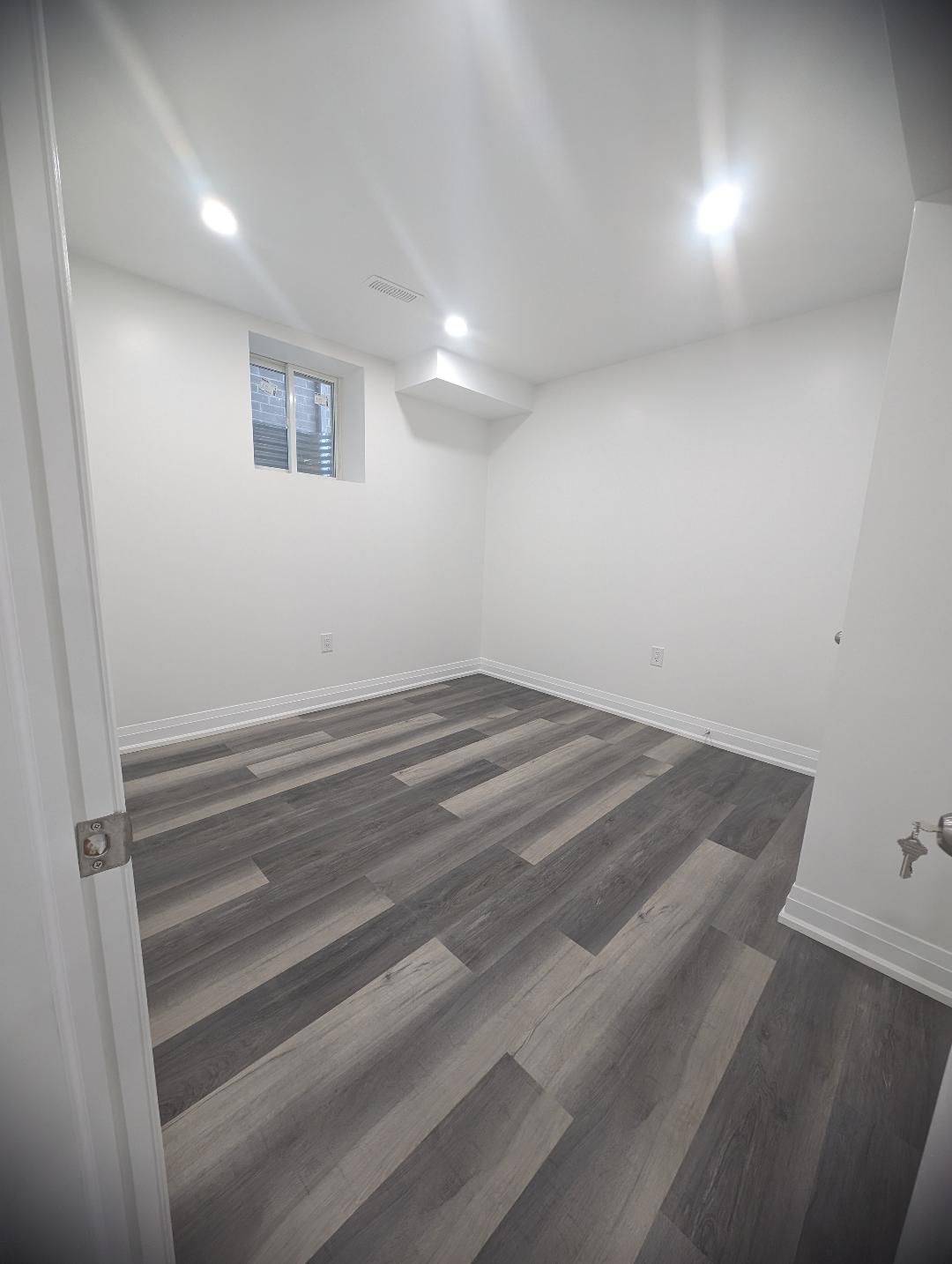 Caledon, ON L7C 4M4,16 Gatherwood TER