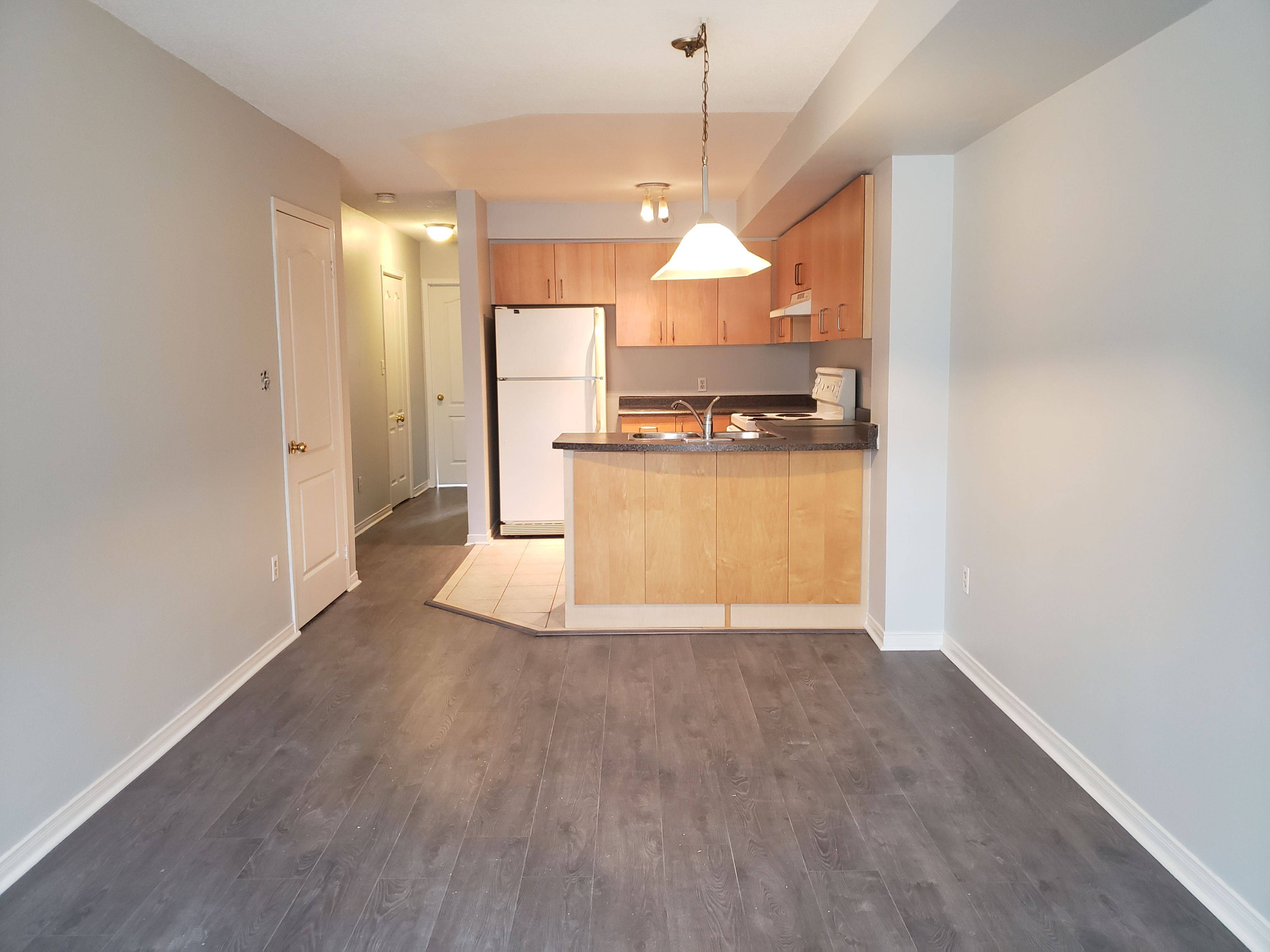 Mississauga, ON L5B 4K5,601 Shoreline DR #134