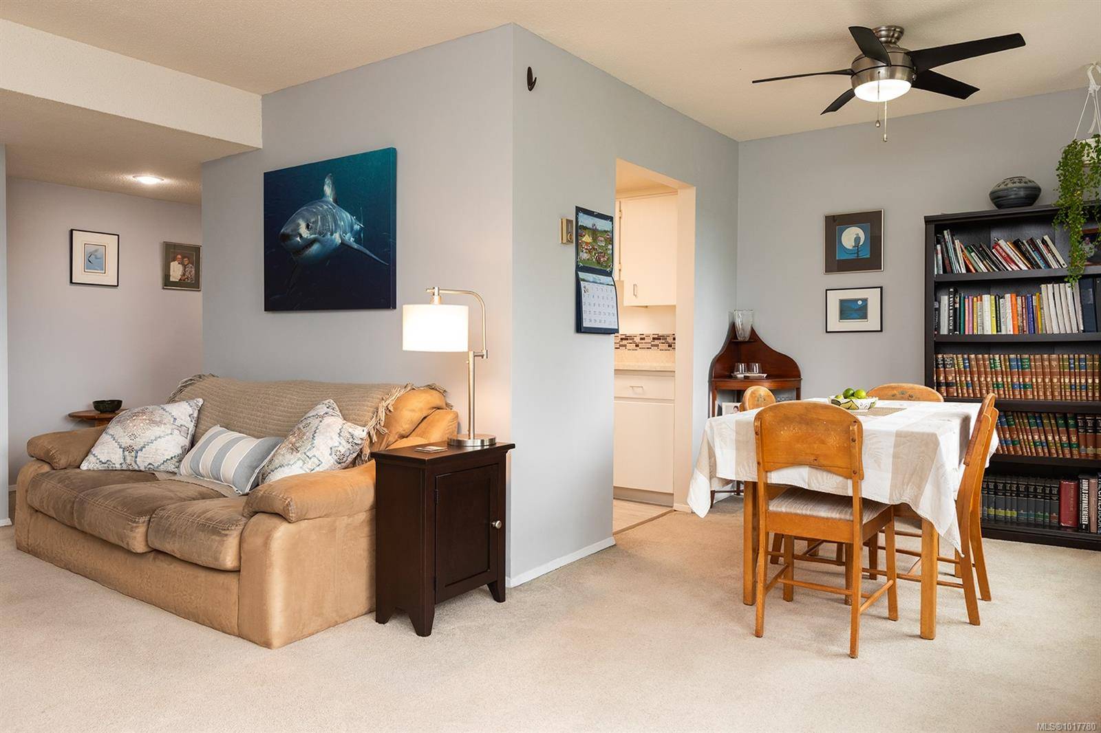 Victoria, BC V8V 2X5,1151 Oscar St #305