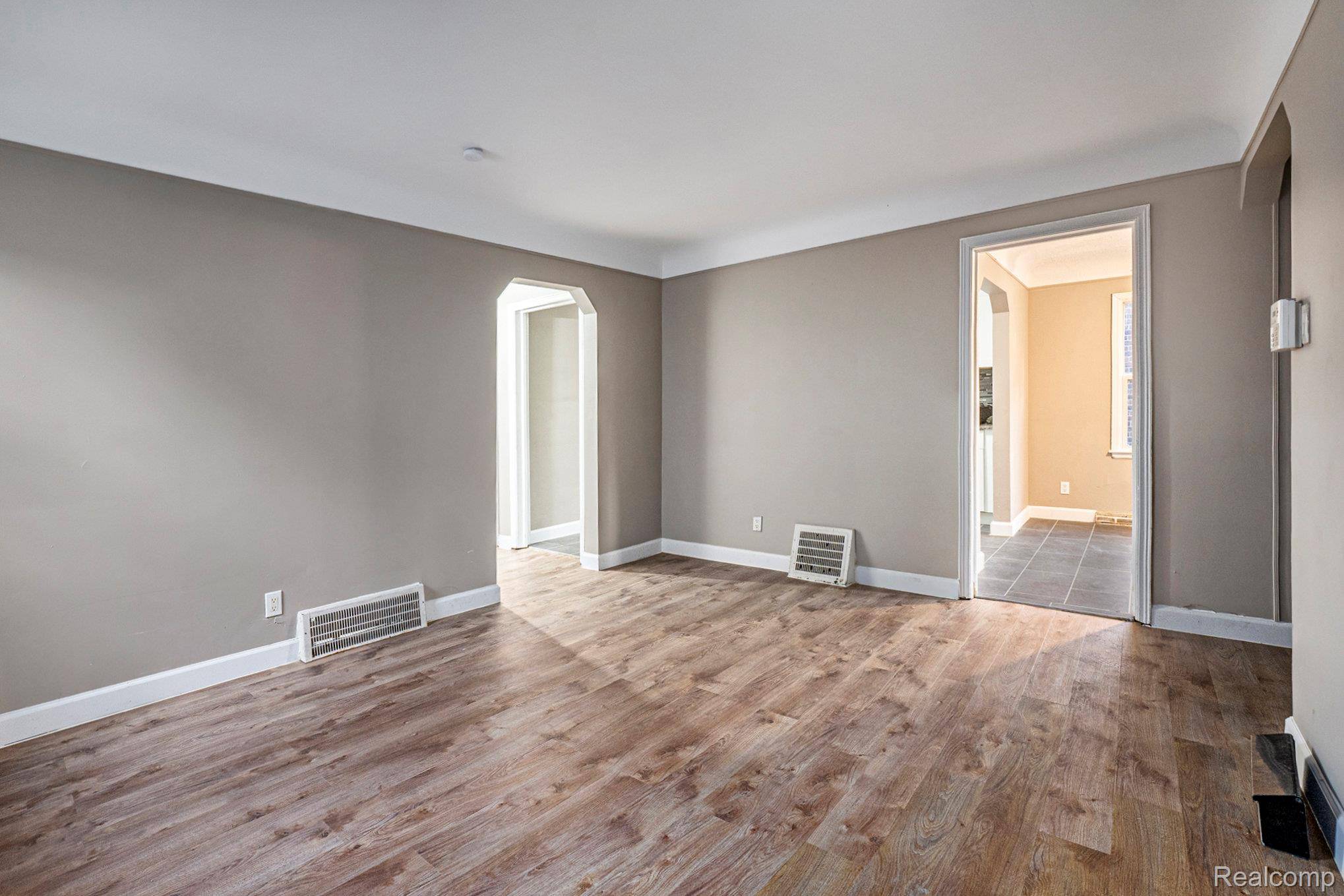 Detroit, MI 48228,12080 Heyden ST