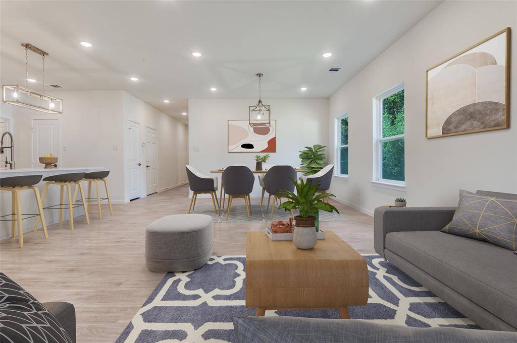 Kerens, TX 75144,608 SW 3rd Street