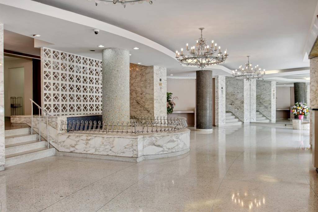 Brooklyn, NY 11210,1655 Flatbush AVE #B210