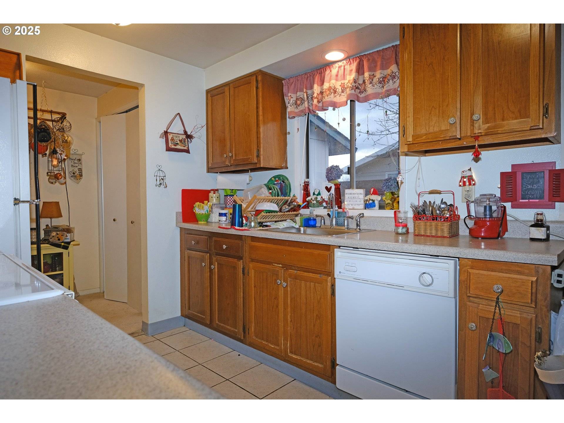 Milwaukie, OR 97267,18521 SE WOODCOCK AVE