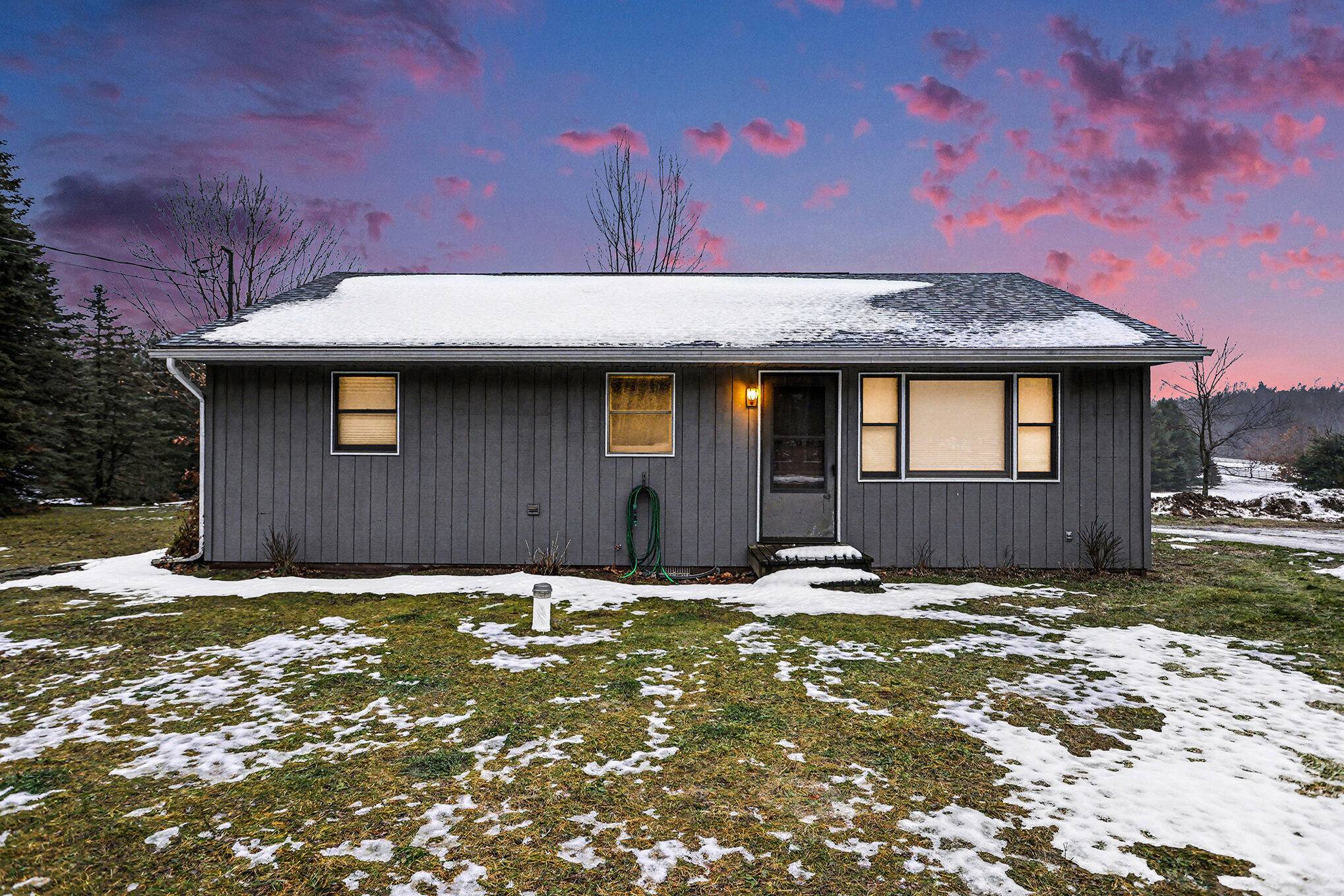 Berrien Springs, MI 49103,6994 Long Lake RD