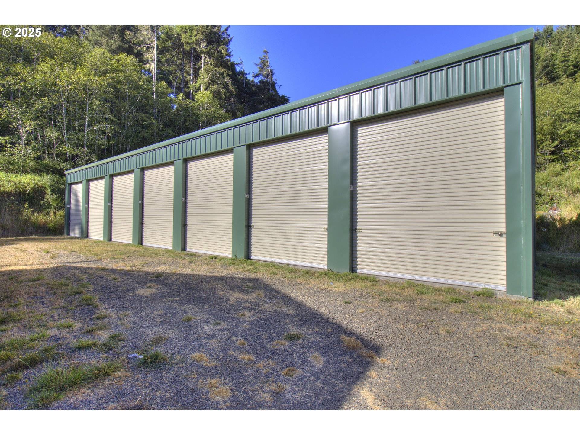 Gold Beach, OR 97444,28196 HUNTER CREEK RD