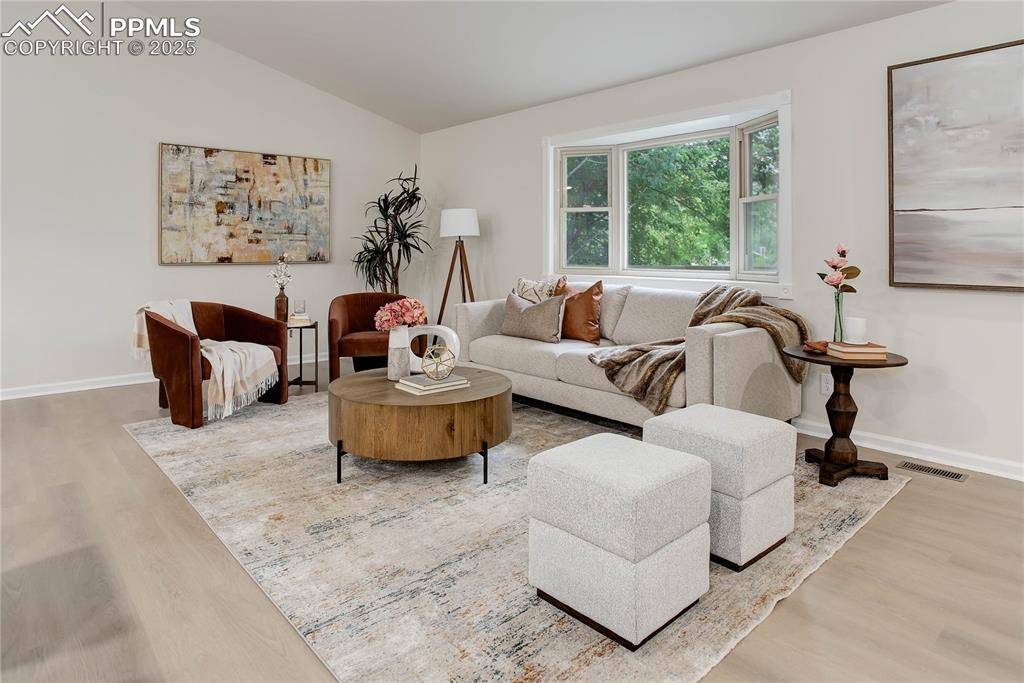 Colorado Springs, CO 80919,5208 Pinon Valley RD