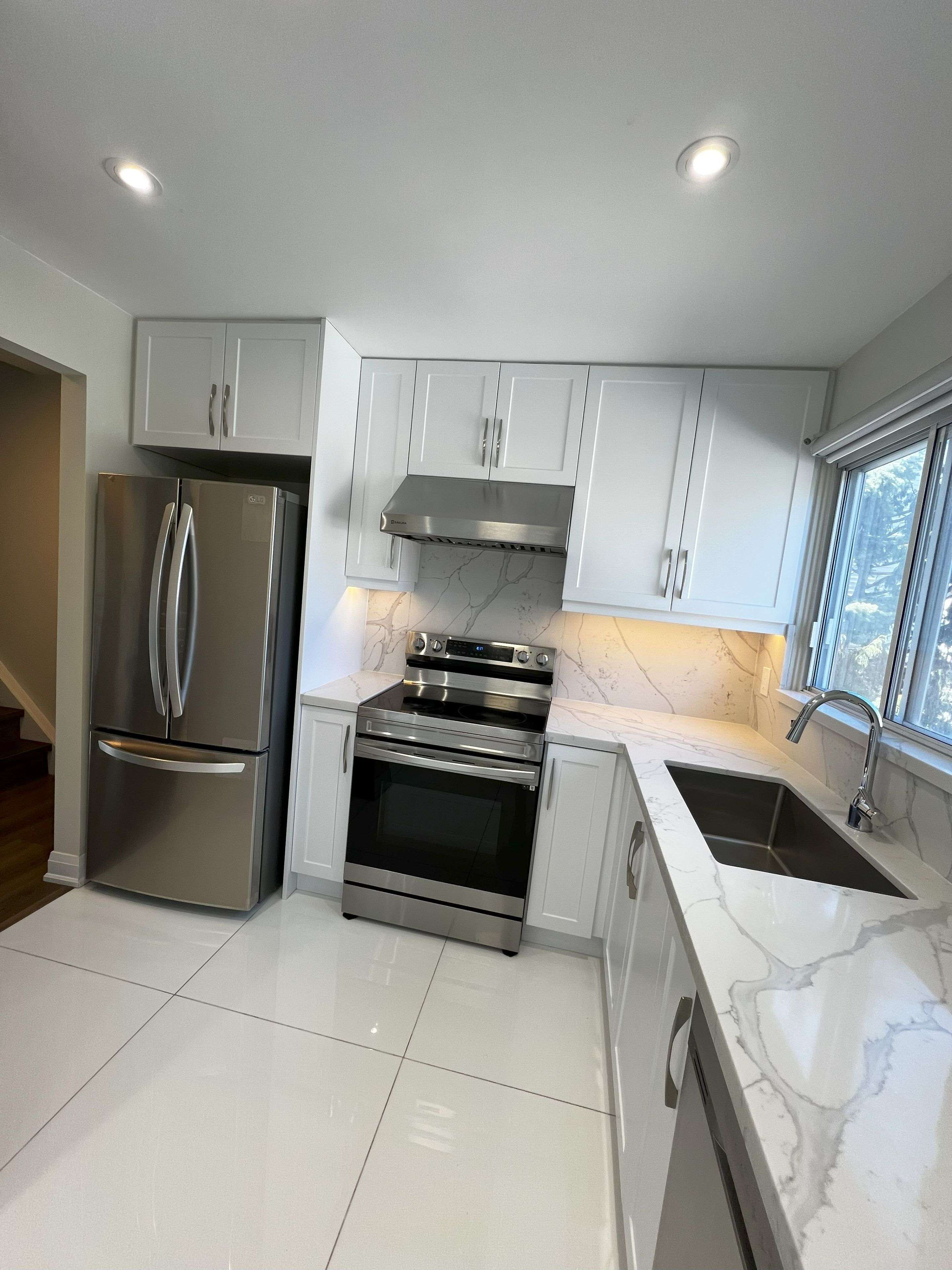 Toronto C15, ON M2H 2Y8,15 Jenny Wren WAY