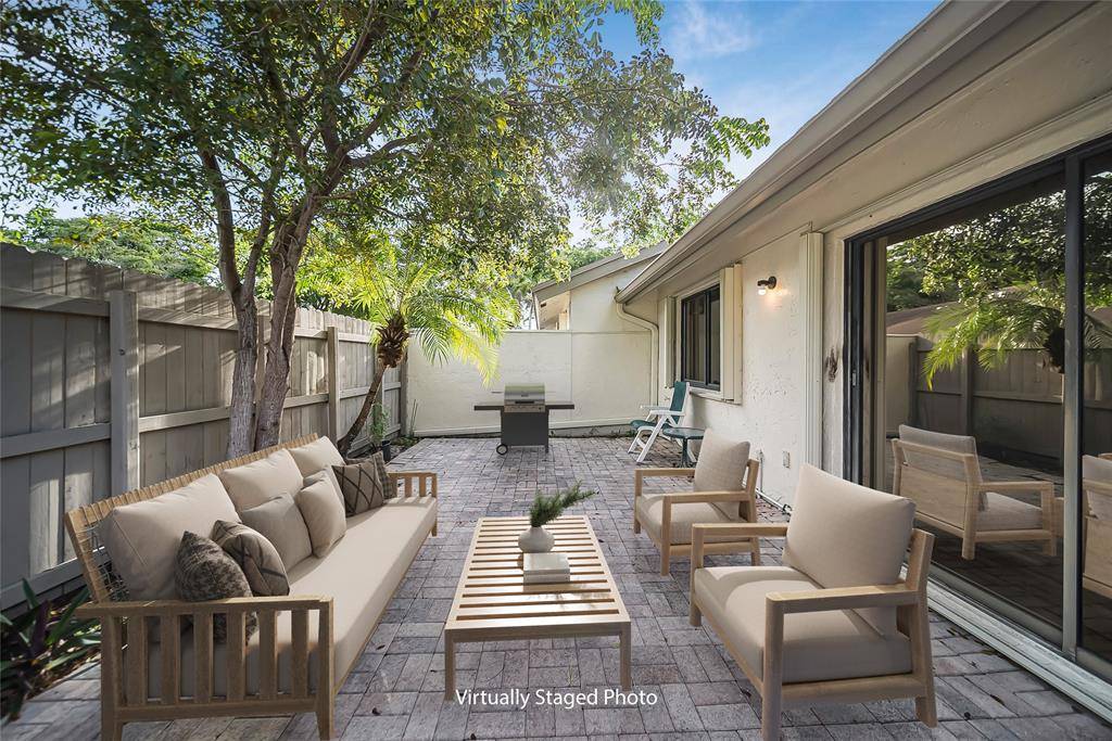 Oakland Park, FL 33309,3060 S Oakland Forest Dr #1105