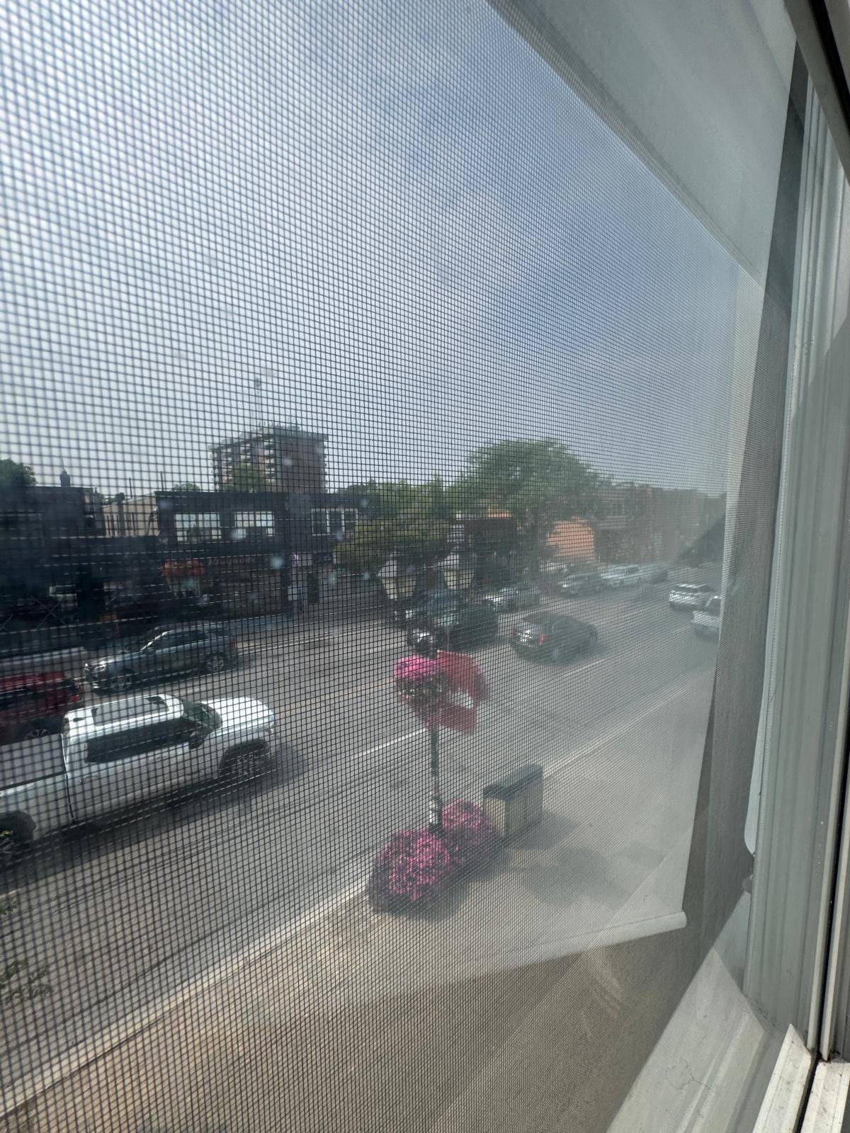 Richmond Hill, ON L4C 1T5,10149 Yonge ST #201