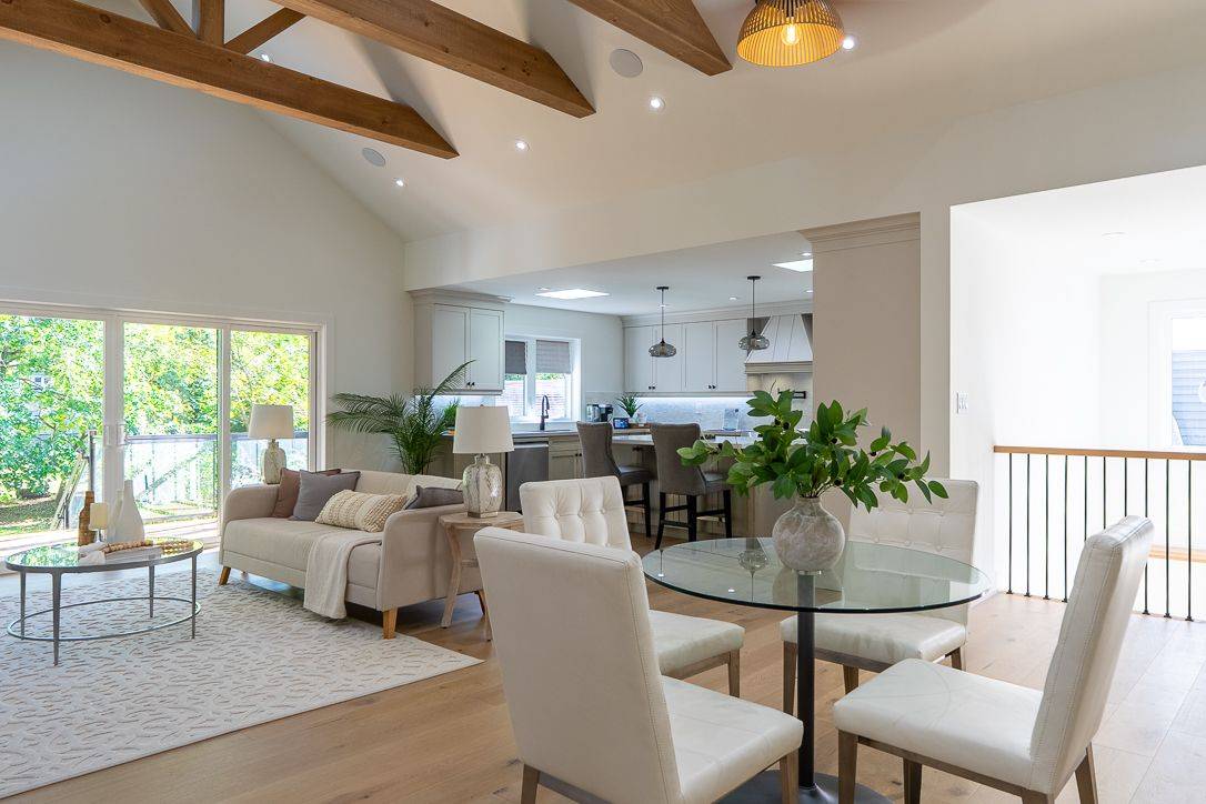 Burlington, ON L7R 1G7,2282 Fairleigh PL