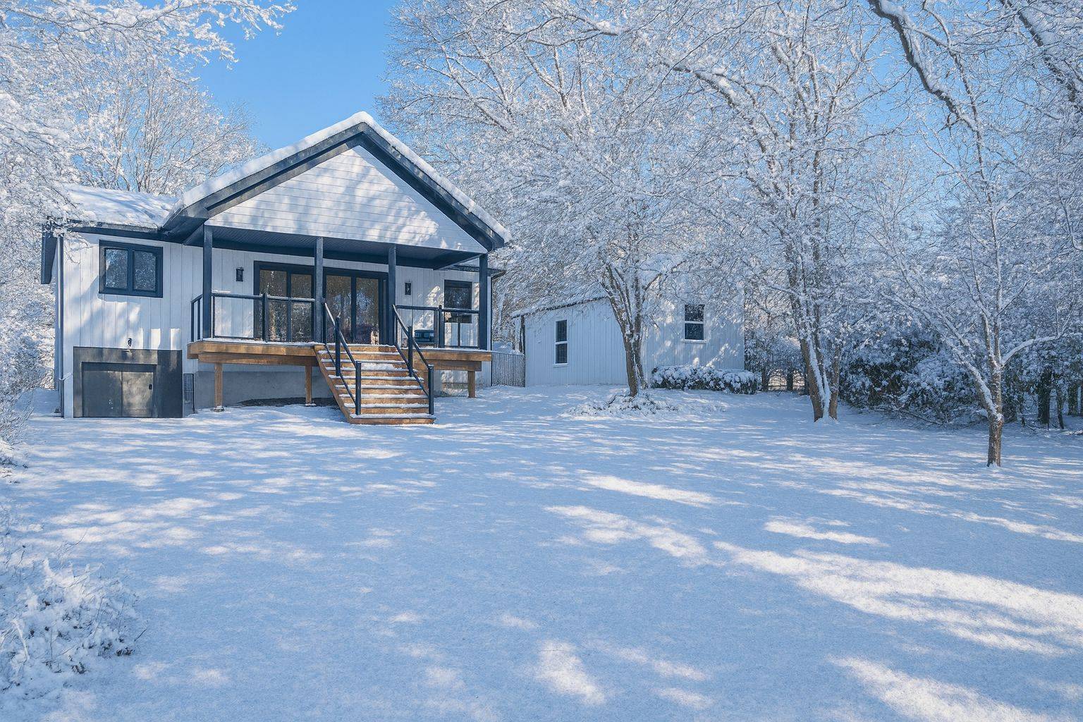 Burlington, ON L7R 1G7,2282 Fairleigh PL