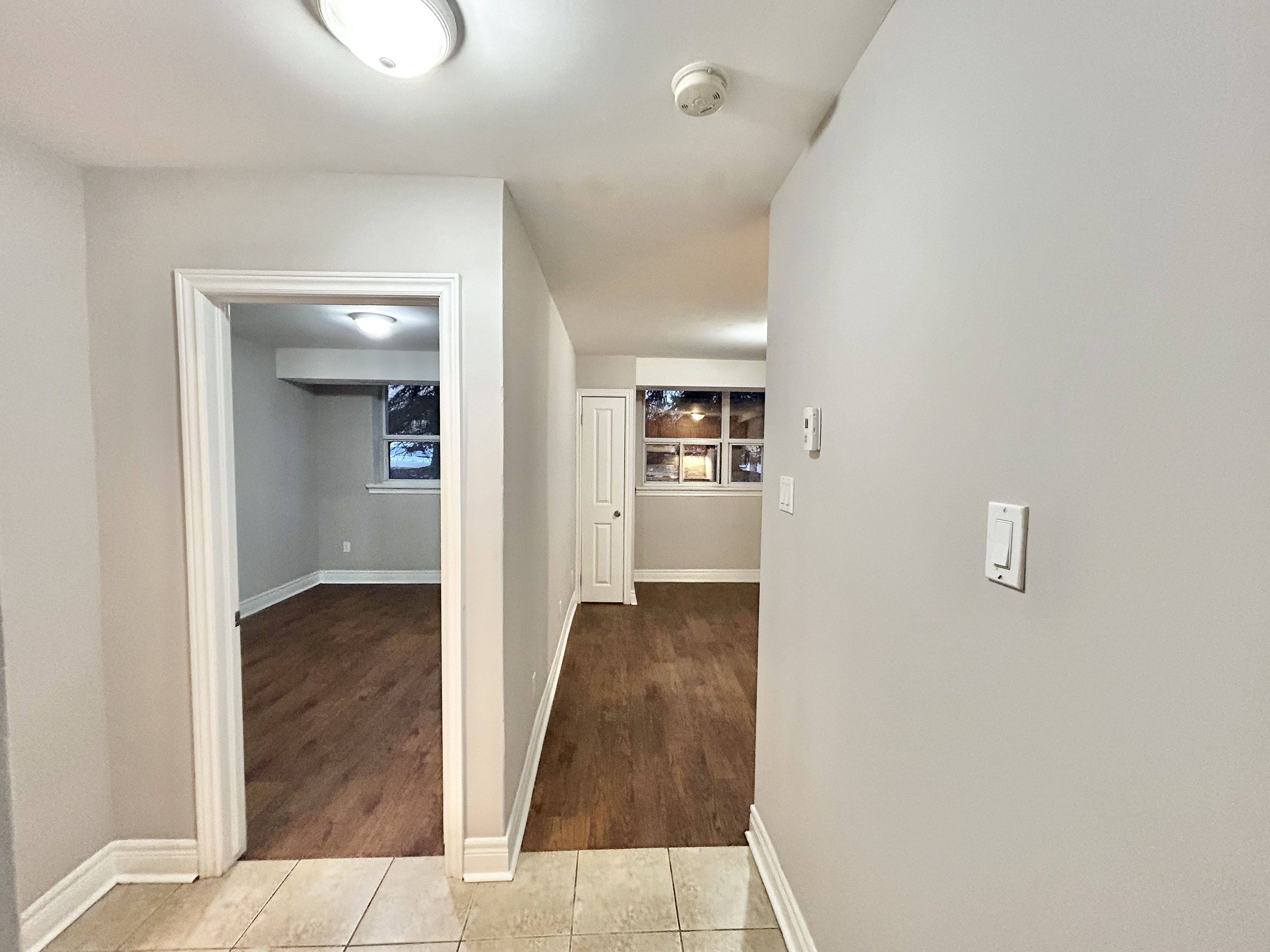 Toronto W06, ON M8V 3P9,90 Twenty Fifth ST #32