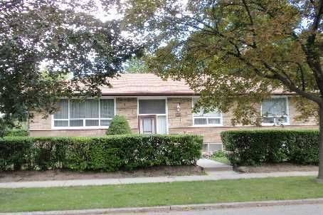 Toronto W08, ON M9B 5E2,133 Meadowbank RD #Main