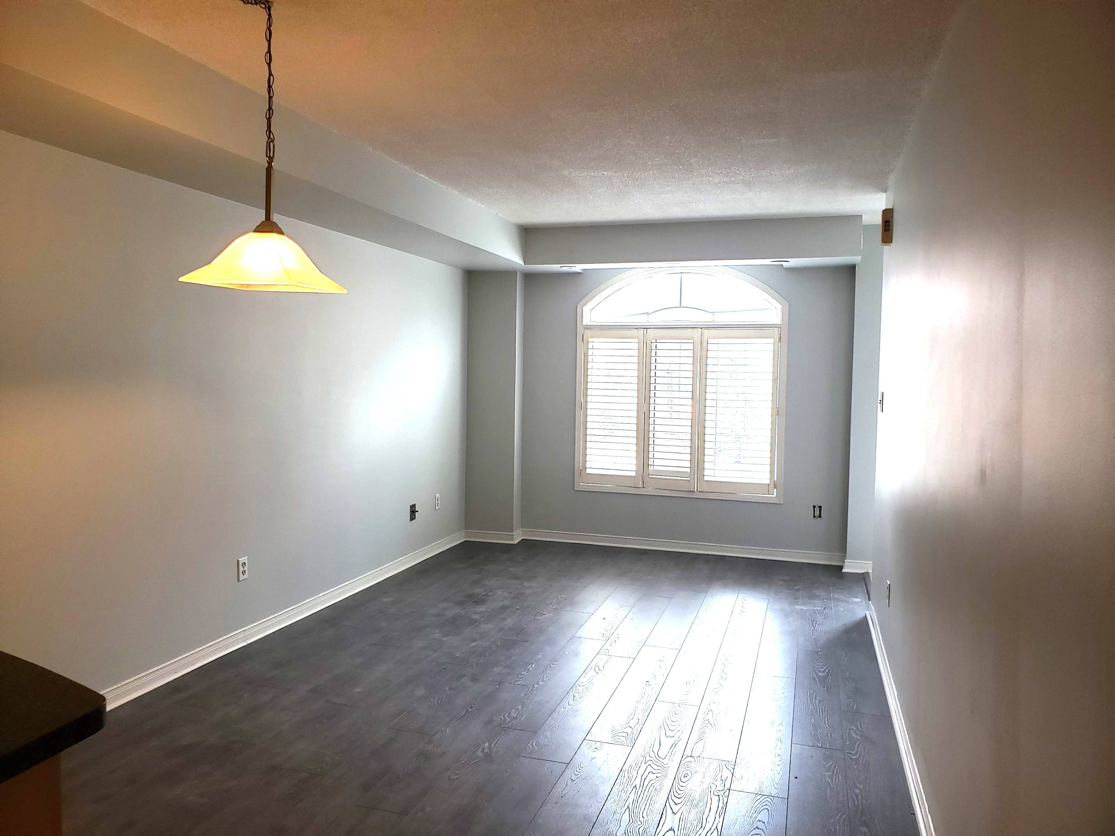 Mississauga, ON L5B 4K5,601 Shoreline DR #134