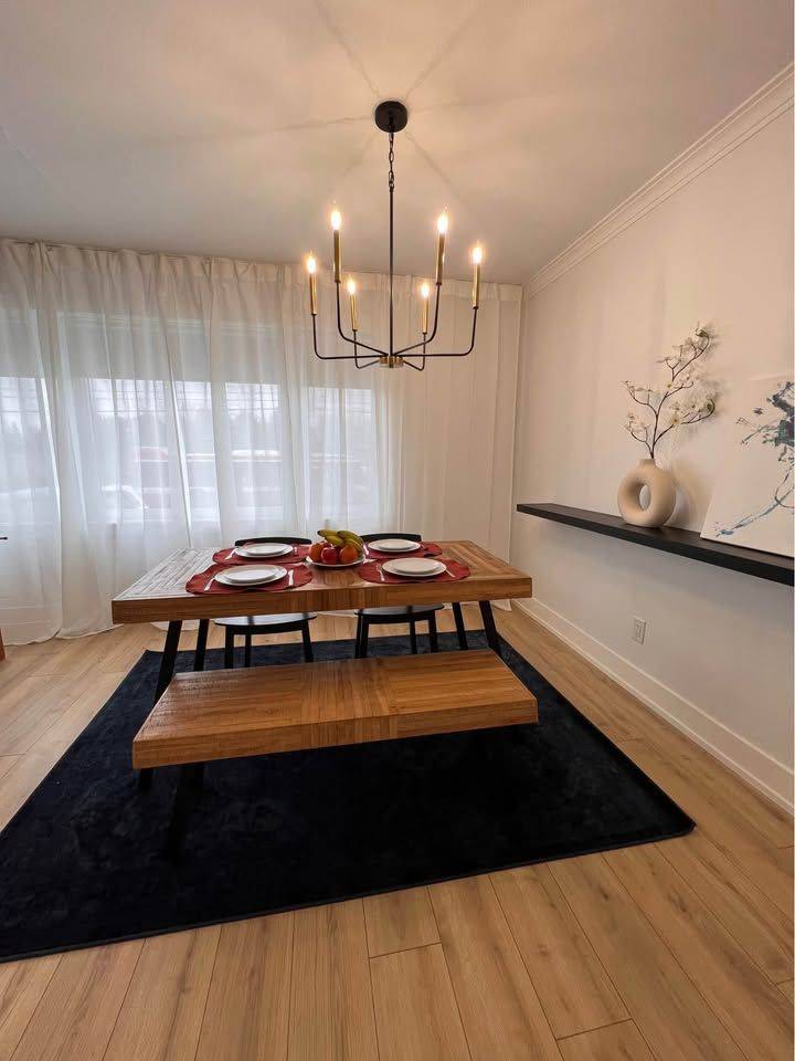 Toronto W09, ON M9P 2L6,146 Dixon RD #3