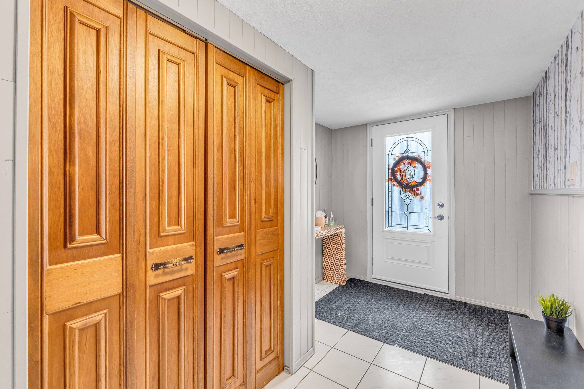 Brampton, ON L6T 1Y9,37 Banbury CT