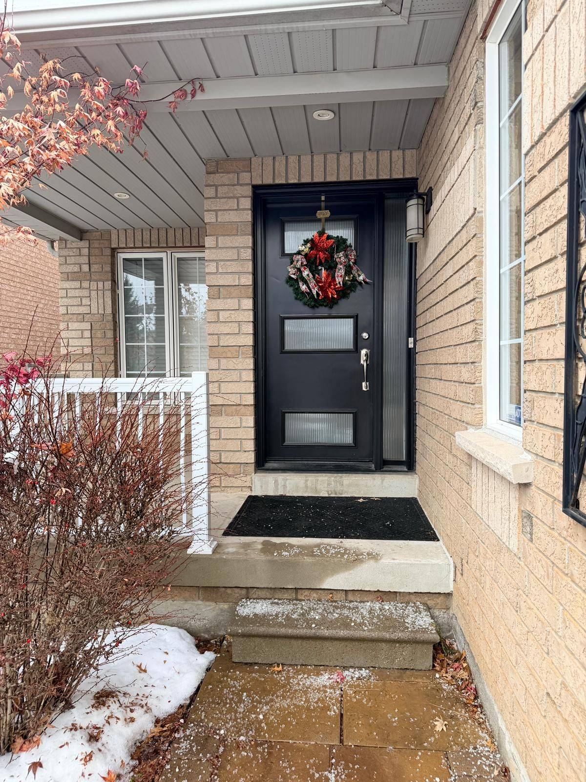 Caledon, ON L7E 2J1,234 Waterbury ST