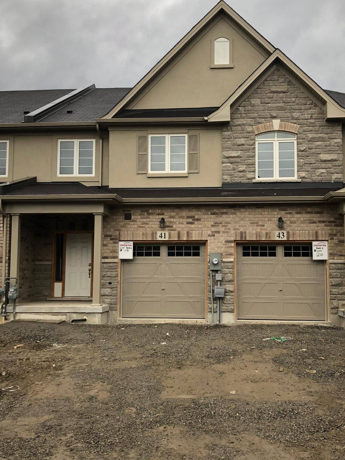 Hamilton, ON L8J 0L1,41 Bradbury RD