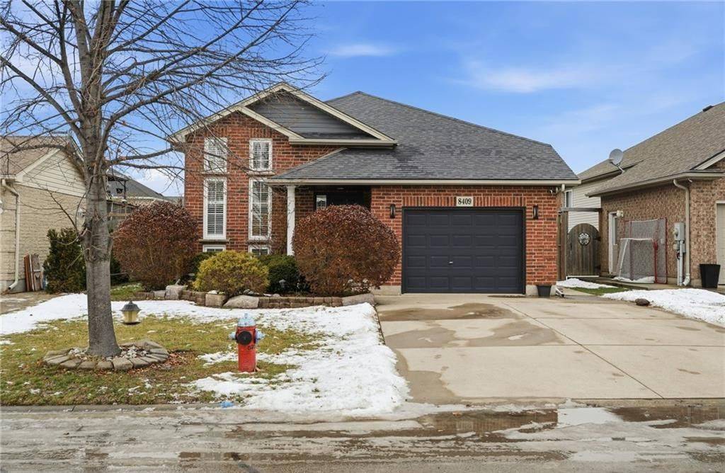 Niagara Falls, ON L2H 3J8,8409 Greenfield CRES