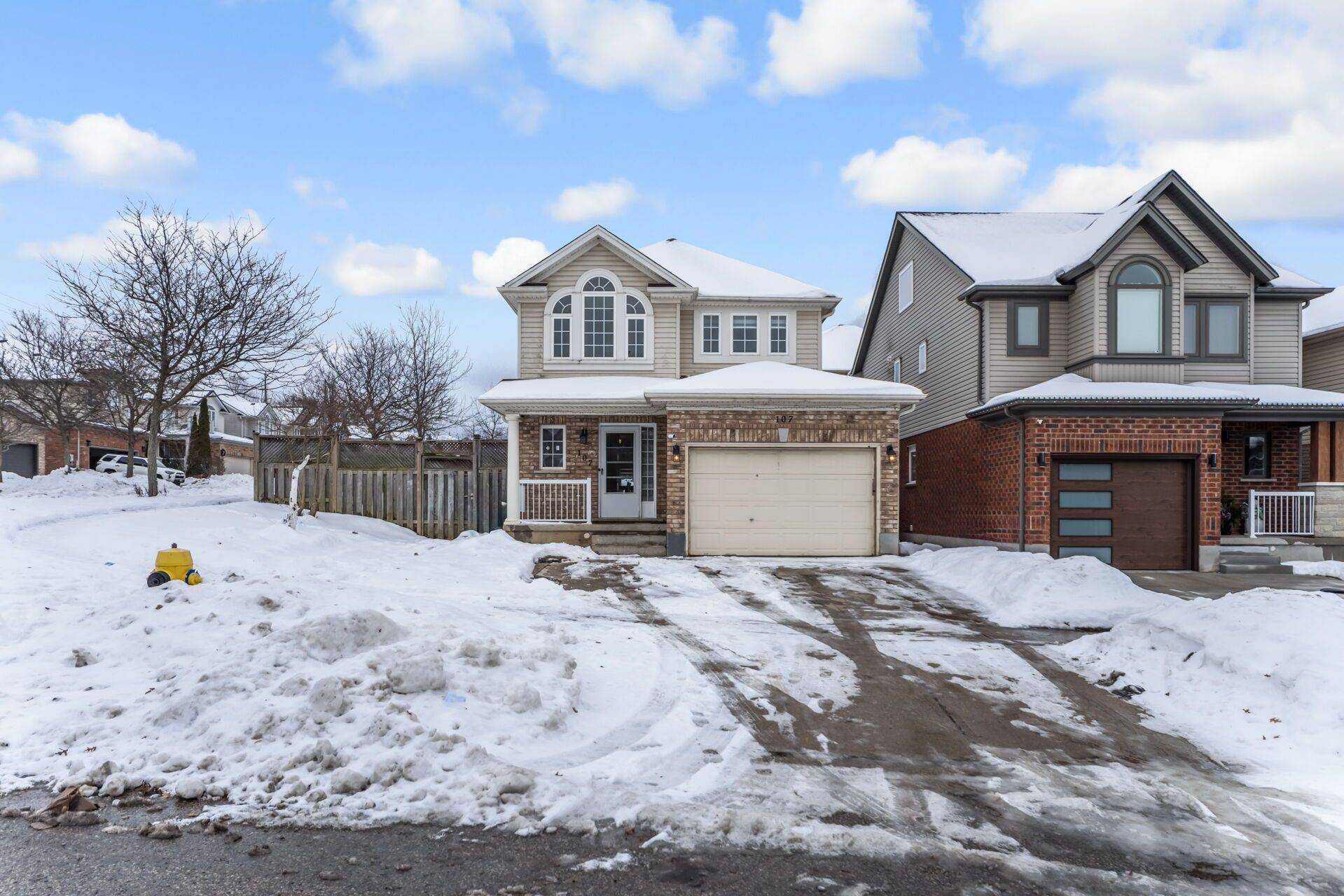 Cambridge, ON N3C 4P2,107 Skipton CRES