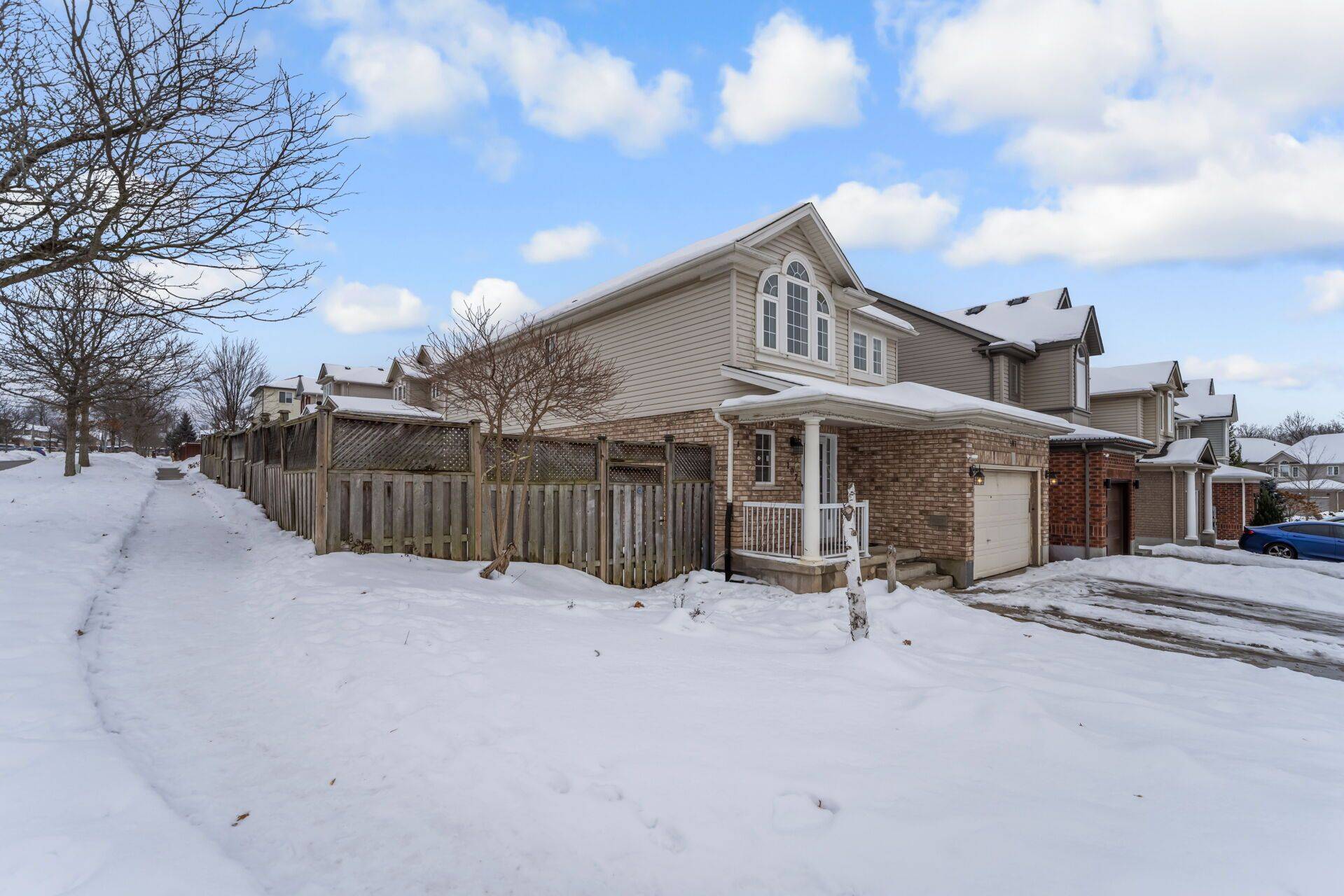Cambridge, ON N3C 4P2,107 Skipton CRES
