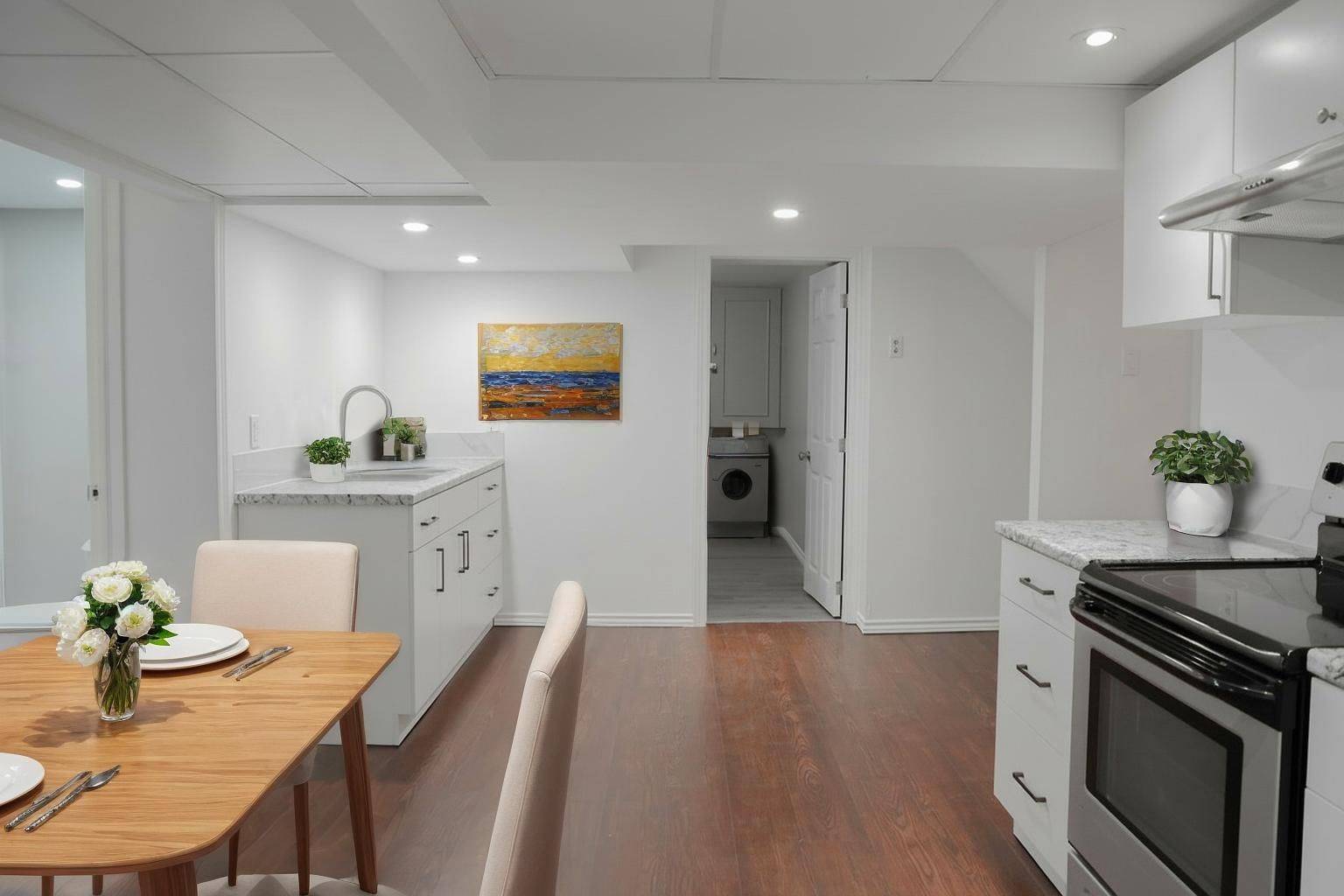 Kawartha Lakes, ON K9V 3Y8,1 Crescent CT