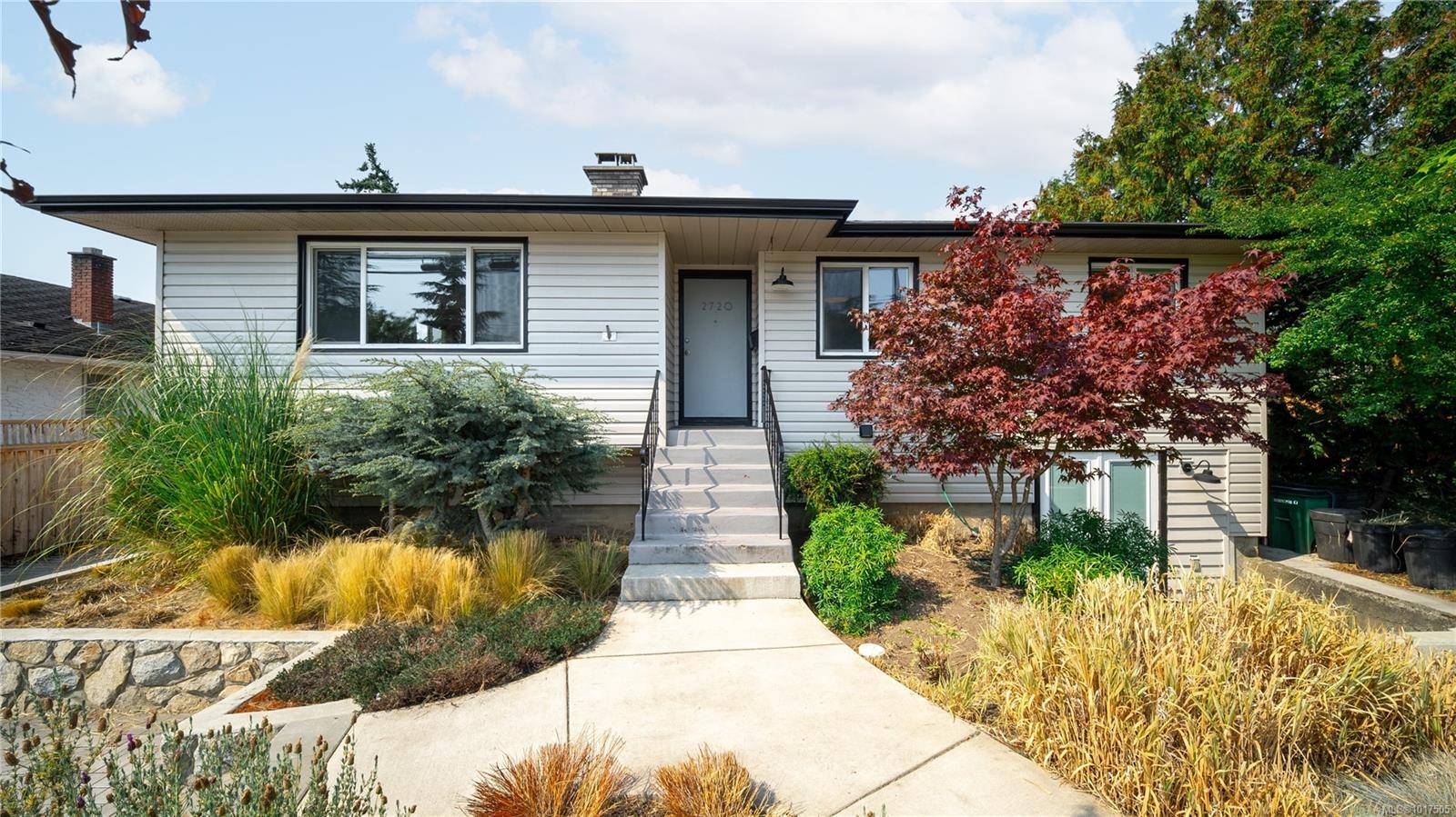 Saanich, BC V8R 5B7,2720 Foul Bay Rd