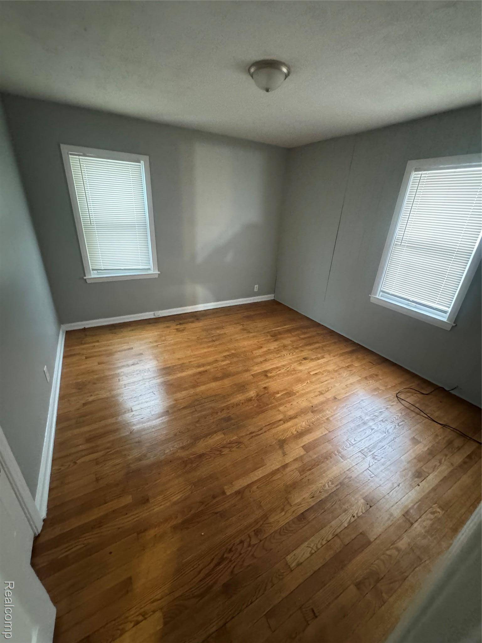 Detroit, MI 48223,13564 Faust AVE