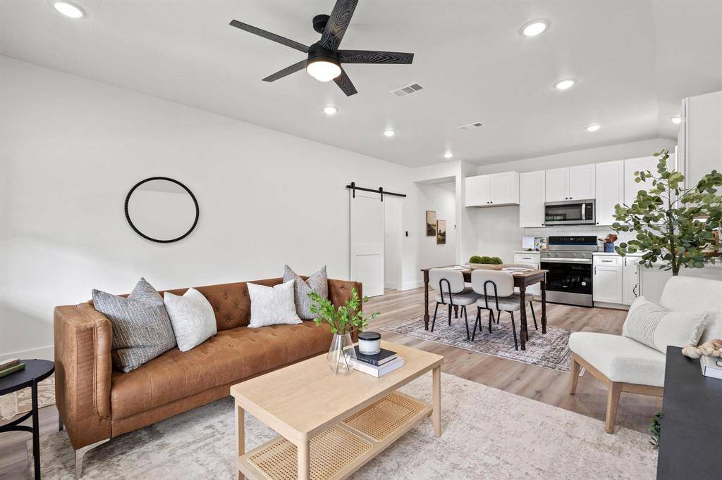 Wolfe City, TX 75496,308 Santa Fe