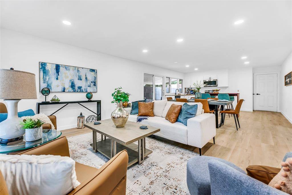 Carrollton, TX 75007,3121 Furneaux Lane