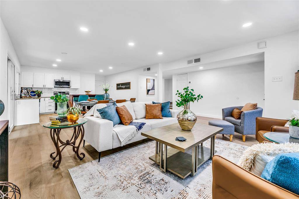 Carrollton, TX 75007,3121 Furneaux Lane