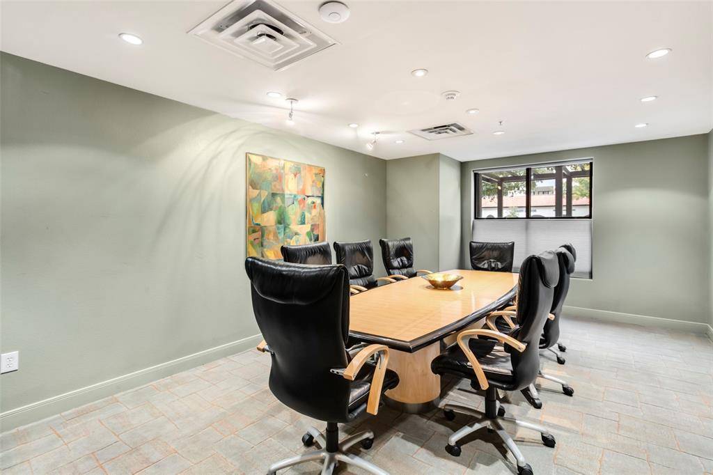 Irving, TX 75039,330 Las Colinas Boulevard E #422