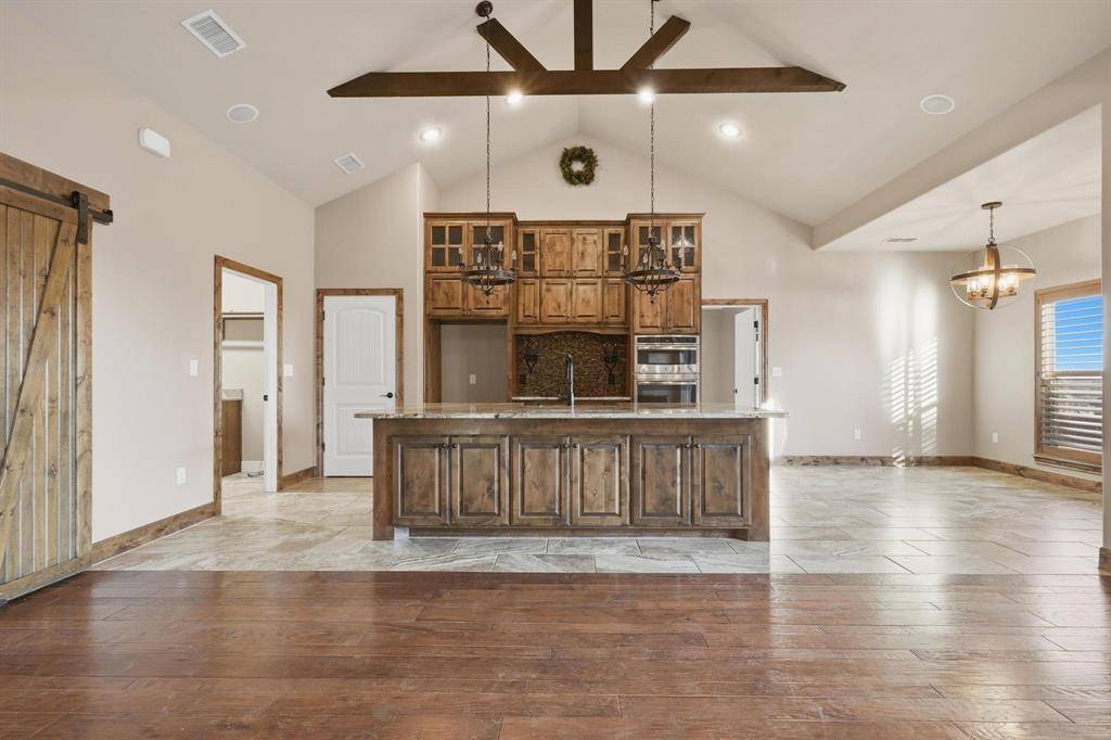 Tuscola, TX 79562,109 Benton