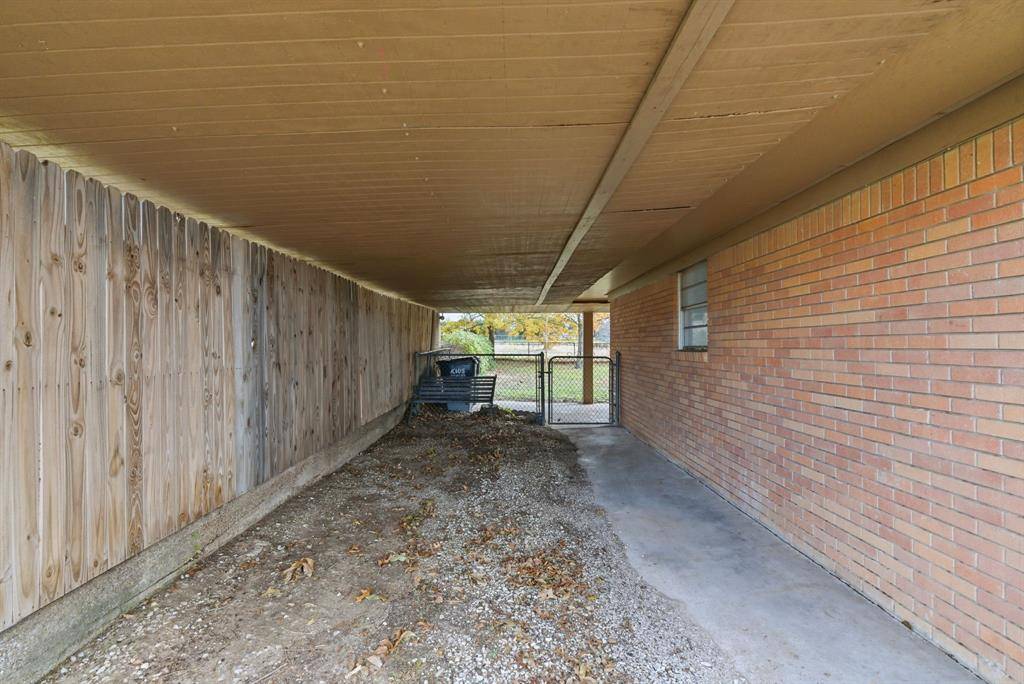 De Leon, TX 76444,1125 N Johnson Street