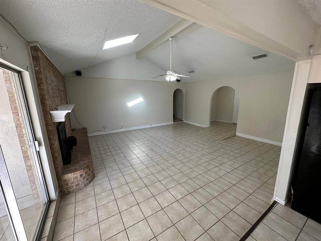 Hurst, TX 76054,733 Toni Drive