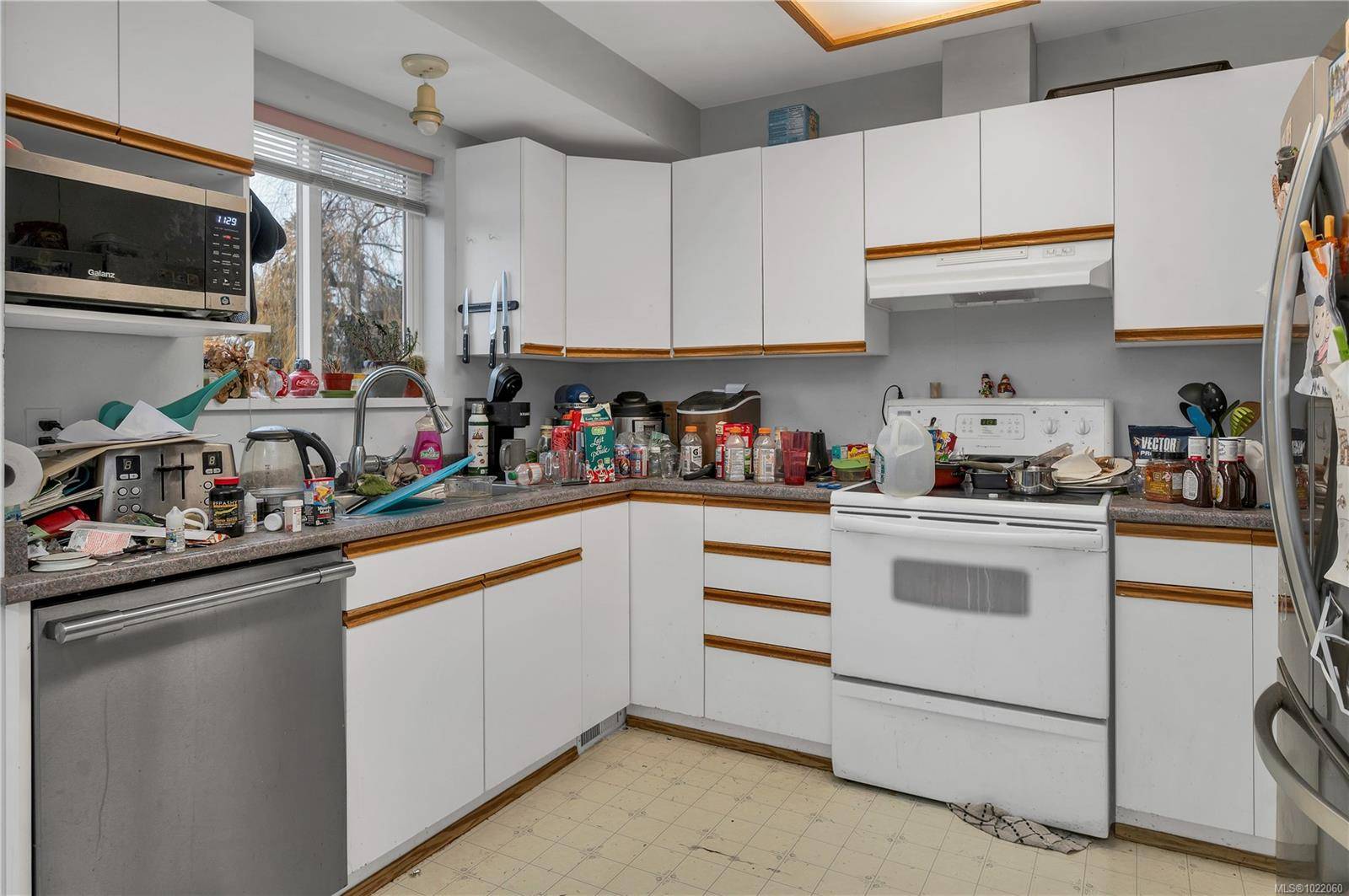 Campbell River, BC V9W 7Z9,678 Nature Park Dr