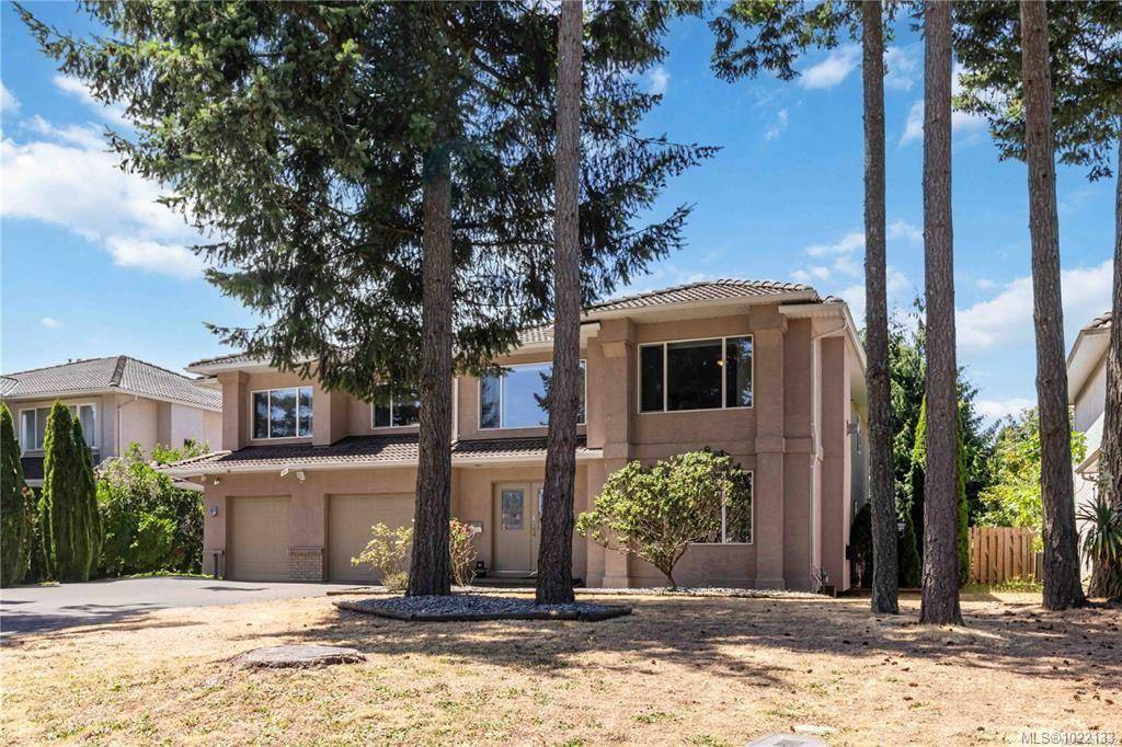 Central Saanich, BC V8Z 6A1,6260 Elaine Way