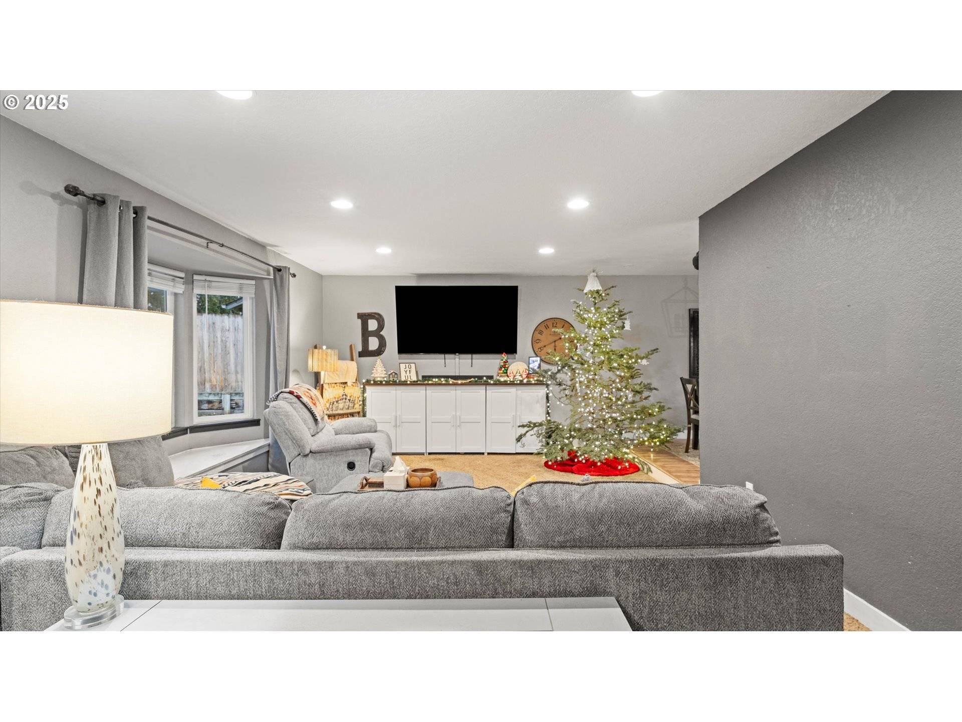 Hermiston, OR 97838,370 SE 9TH DR