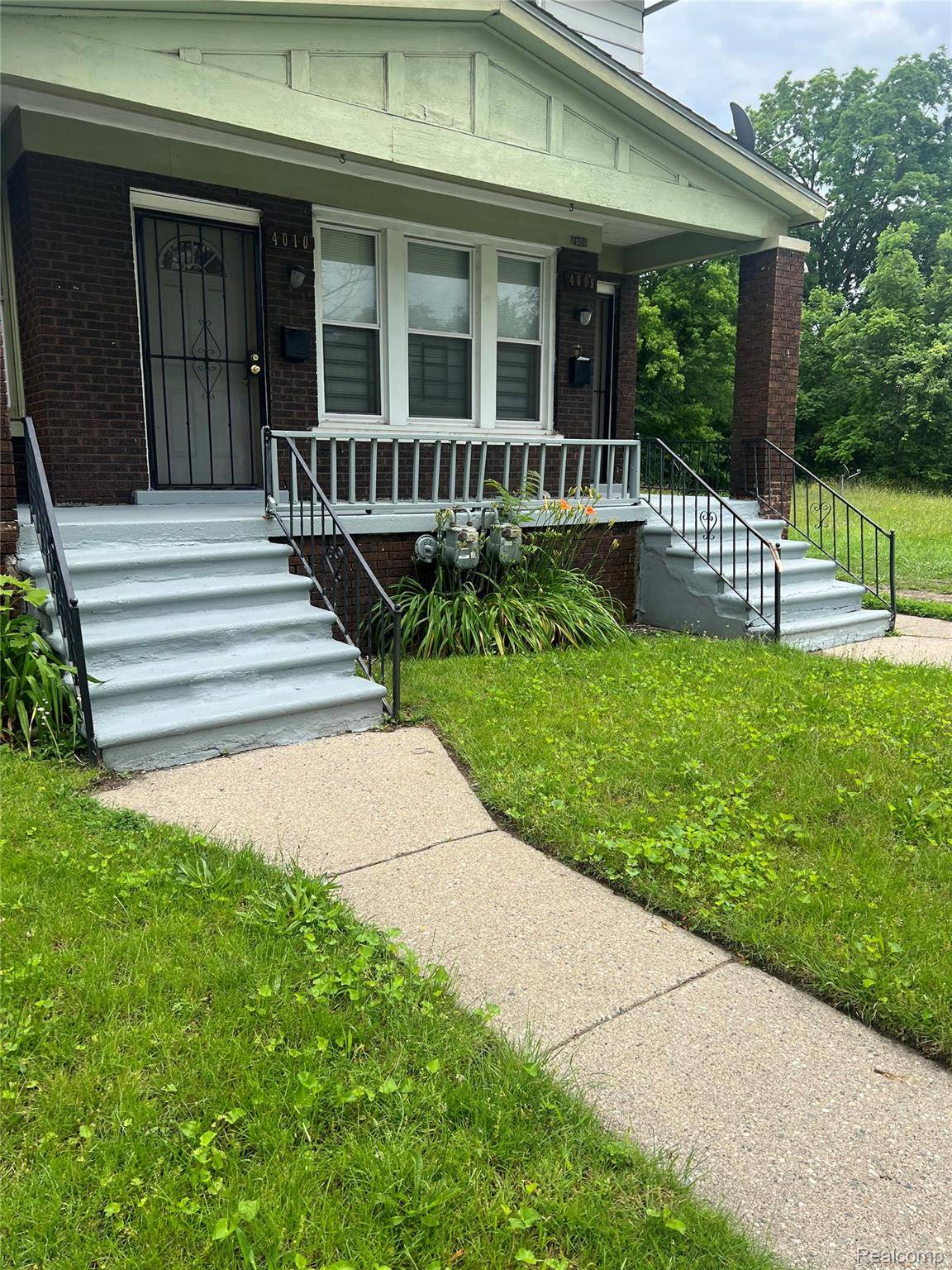 Detroit, MI 48214,4008 GARLAND ST