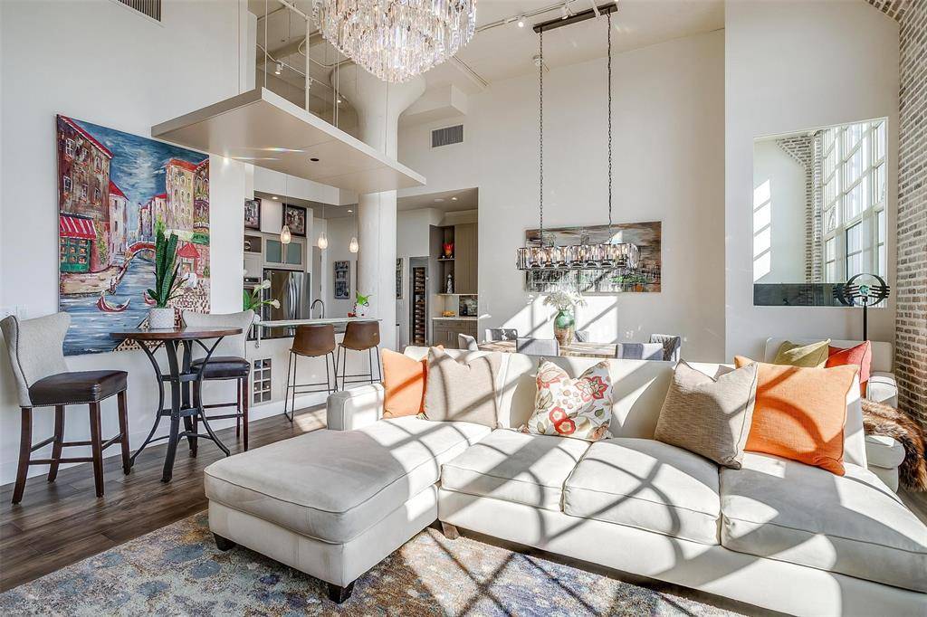 Fort Worth, TX 76107,2600 W 7th Street #2746