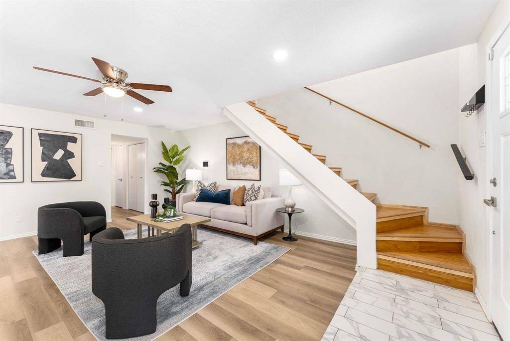 Carrollton, TX 75006,2633 Via Cordova