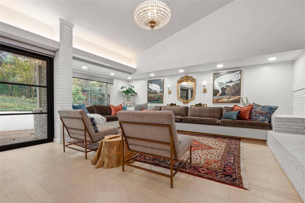 Fort Worth, TX 76109,3821 Harlanwood Drive