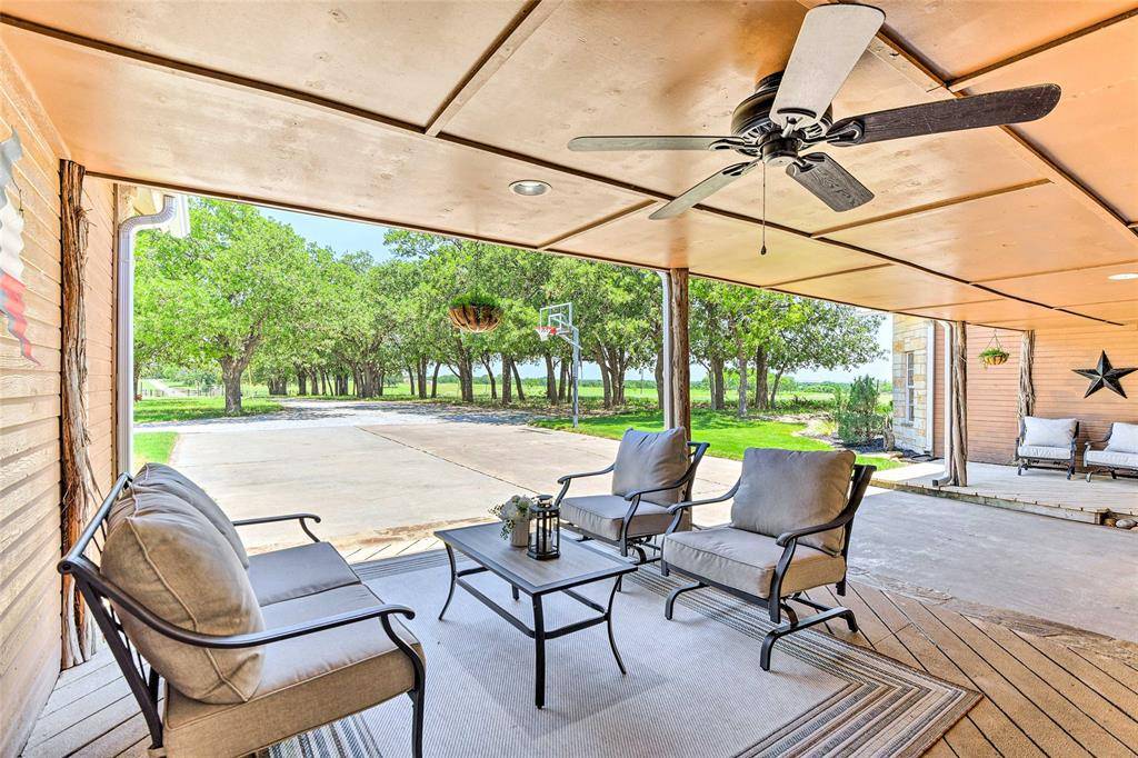 Sunset, TX 76270,3112 Sunset School Road