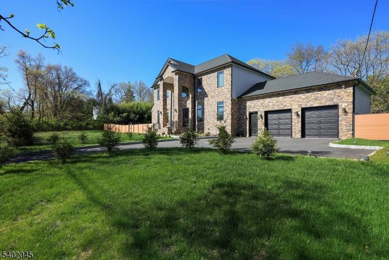 Bernards Twp., NJ 07920,333 Mount Airy Rd