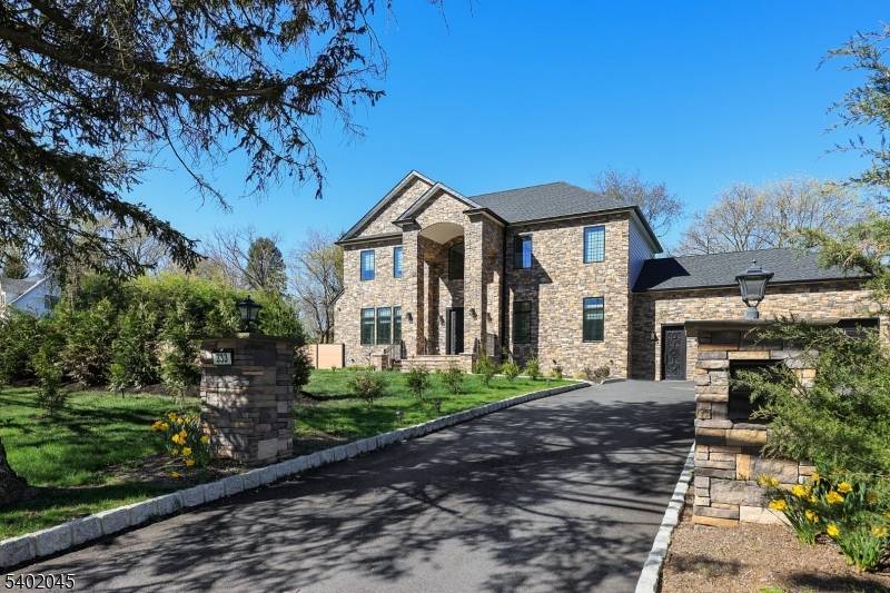 Bernards Twp., NJ 07920,333 Mount Airy Rd