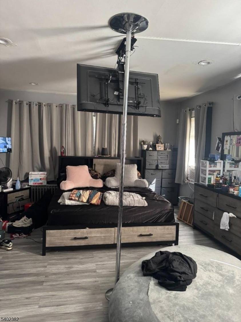 Irvington Twp., NJ 07111,15 Walter Pl