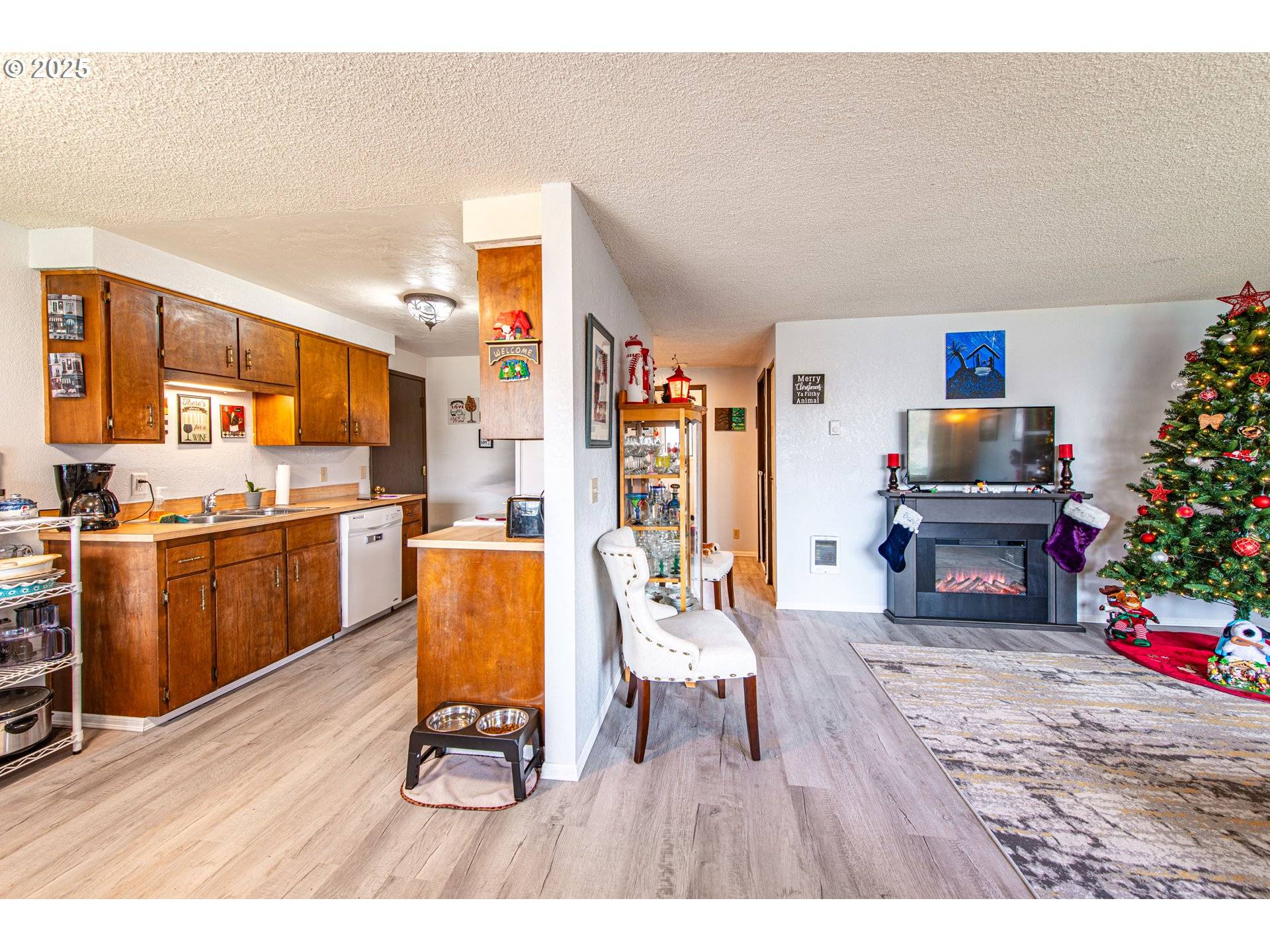 Springfield, OR 97478,353 71ST ST