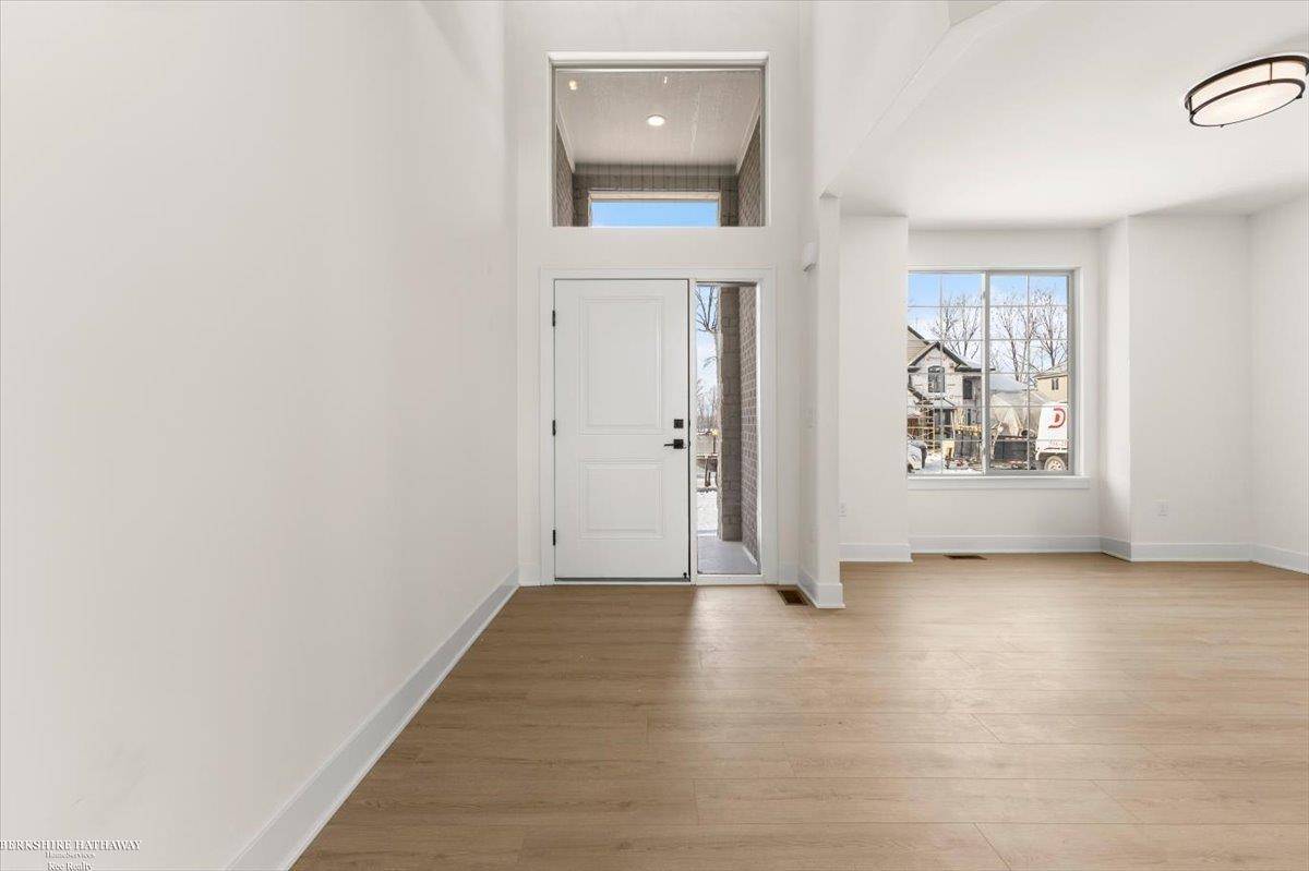 Macomb, MI 48042,50452 Timberstone DR